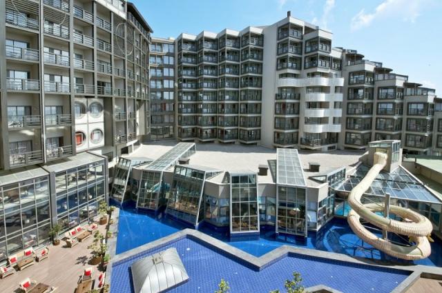 Limak Lara Deluxe Hotel & Resort